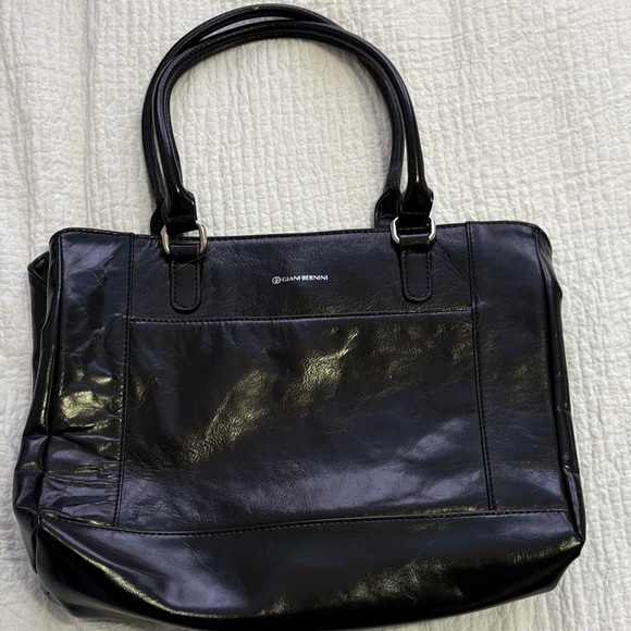 Giani Bernini Handbags - Giani Bernini Black Leather Tote Bag.